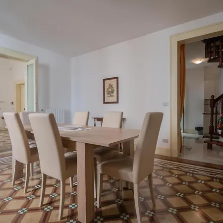 Dimora Apulia Nocleg ze śniadaniem 3*