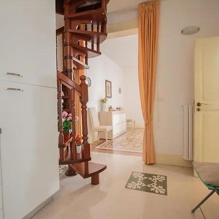 Dimora Apulia Alojamento de Acomodação e Pequeno-almoço Brindisi