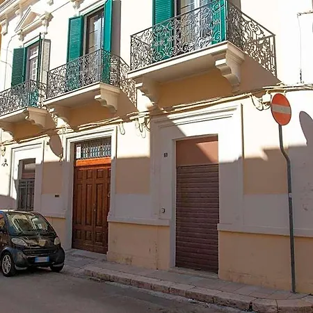 Dimora Apulia Bed & Breakfast Brindisi